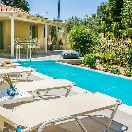 Vila Sleeps 5 Pool Air Con Wifi Argostoli (Kefalonia)